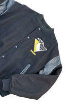 Load image into Gallery viewer, Vintage 90s Chalk Line  Pittsburgh Penguins NHL Varsity Letterman Jacket SZ L