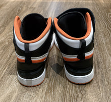 Load image into Gallery viewer, Nike Men’s Air Jordan 1 FlyEase High Size 15 Turf Orange |CQ3835-008|
