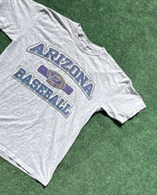 Load image into Gallery viewer, Vintage 2002 Arizona Diamondbacks T Shirt  MLB Dynasty Size Large
