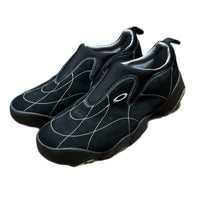 Load image into Gallery viewer, Oakley Bottlecap Flesh Black Slip-on Suede Hiking Walking Shoes Size 9.5 Icon AP