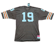 Load image into Gallery viewer, VTG Cleveland Browns Bernie Kosar #19 Sand Knit Durene Team Issue Jersey XL