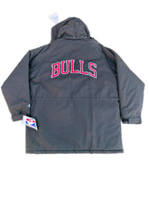 Load image into Gallery viewer, Chicago Bulls Starter VTG 90s Half Zip Hooded Pullover Puffer Jacket Mens L NWT
