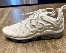 Load image into Gallery viewer, Nike Air VaporMax Plus White Pure Platinum Mens 924453-100 Size  13