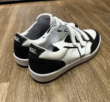 Load image into Gallery viewer, Vans Lowland CC V Skate Sneakers Shoes Black/True White VN000CTH6BT US 13