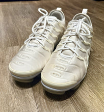Load image into Gallery viewer, Nike Air VaporMax Plus White Pure Platinum Mens 924453-100 Size  13