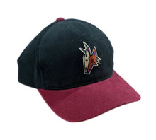 Load image into Gallery viewer, Vintage Phoenix Coyotes Starter Snapback The Right Hat Cap NHL 90s NEW Black