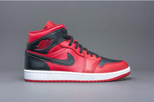Load image into Gallery viewer, Nike Air Jordan 1 Mid Reverse Bred Black Red Shoes Men 554724-660 GS 554725-660