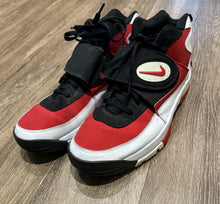 Load image into Gallery viewer, Nike Air Mission White Black Fire Red Junior Seau NFL Turf Size 13 Vintage