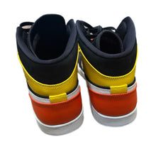 Load image into Gallery viewer, Nike Air Jordan One 1 Mid SE Amarillo Yellow Orange Sz 15 MENS - 852542 087