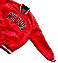 Load image into Gallery viewer, Vintage USA 90’s STARTER JORDAN ERA CHICAGO BULLS AUTHENTIC SATIN JACKET SIZE L