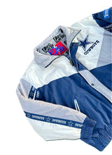 Load image into Gallery viewer, Dallas Cowboys Pro Player Vintage Nylon Puffer Jacket L