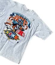 Load image into Gallery viewer, Vintage 1998 Super Bowl MVP  Terrell Davis Denver Broncos Deadstock T-Shirt XL