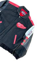 Load image into Gallery viewer, Vintage 90s Detroit Red Wings Jeff Hamilton JH NHL Hockey Leather Jacket Medium